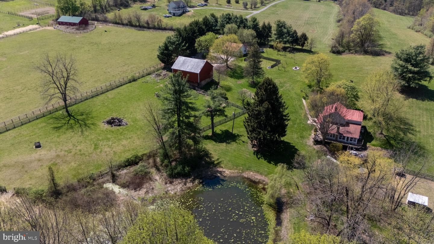 3200 Ferrier Road photo 73