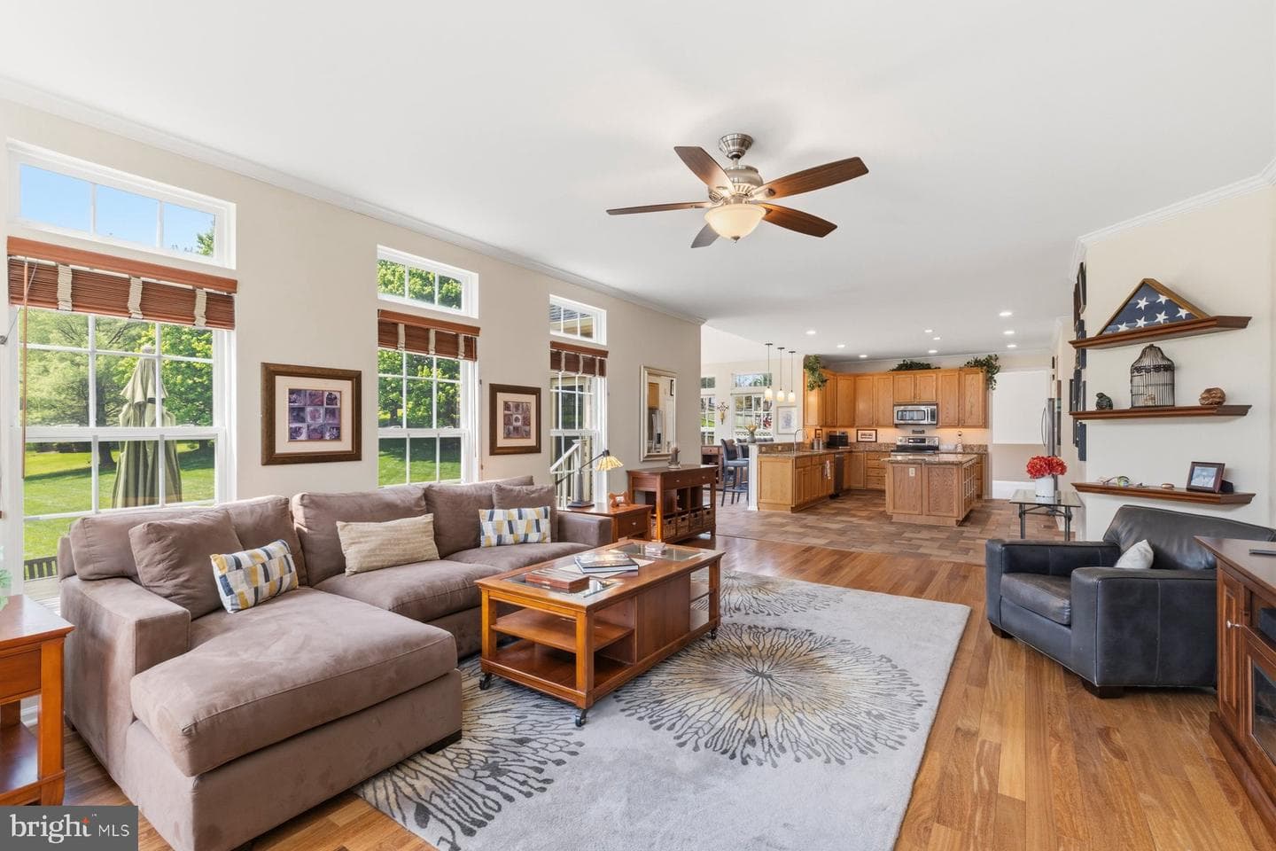 5650 Compton Lane photo 10