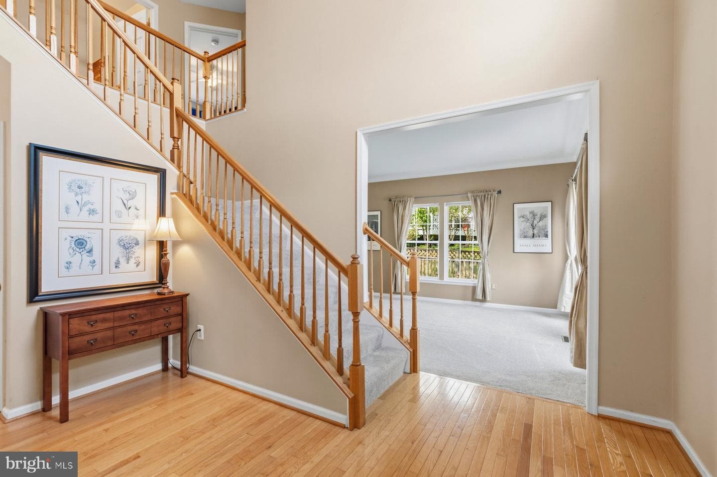 5650 Compton Lane photo 2