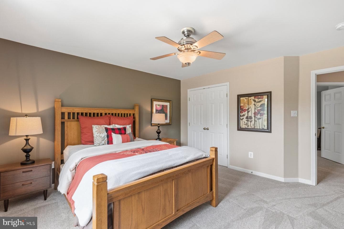 5650 Compton Lane photo 25