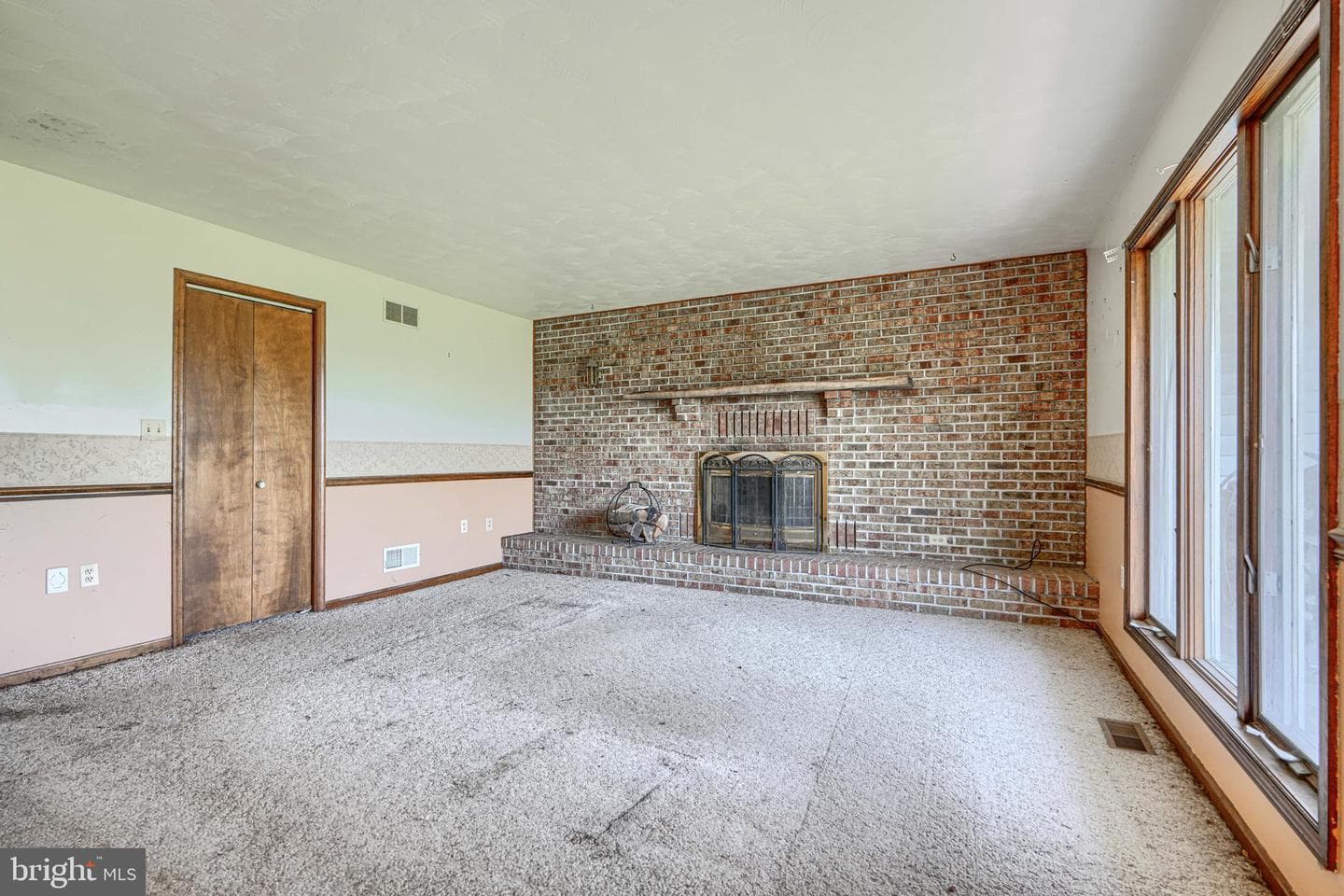 2625 Old Taneytown Road photo 8