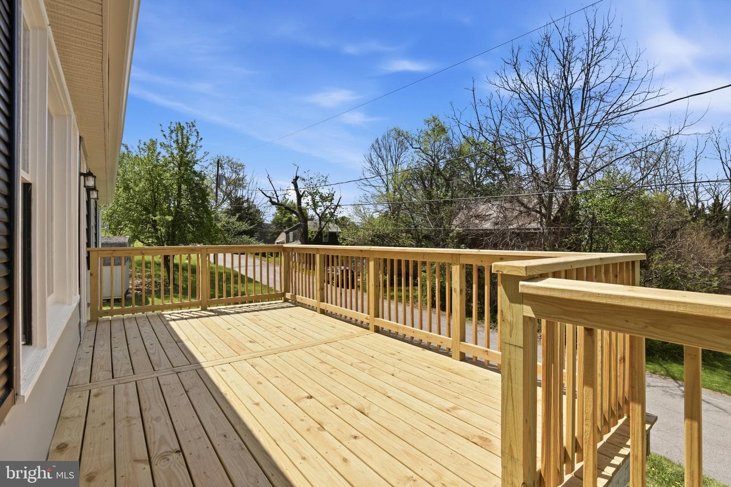 302 E Thomas Street photo 32