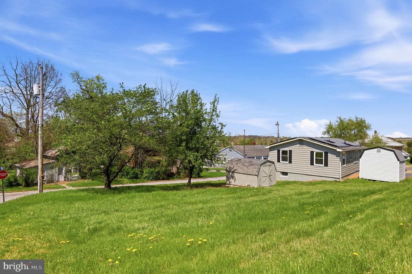 302 E Thomas Street photo 35