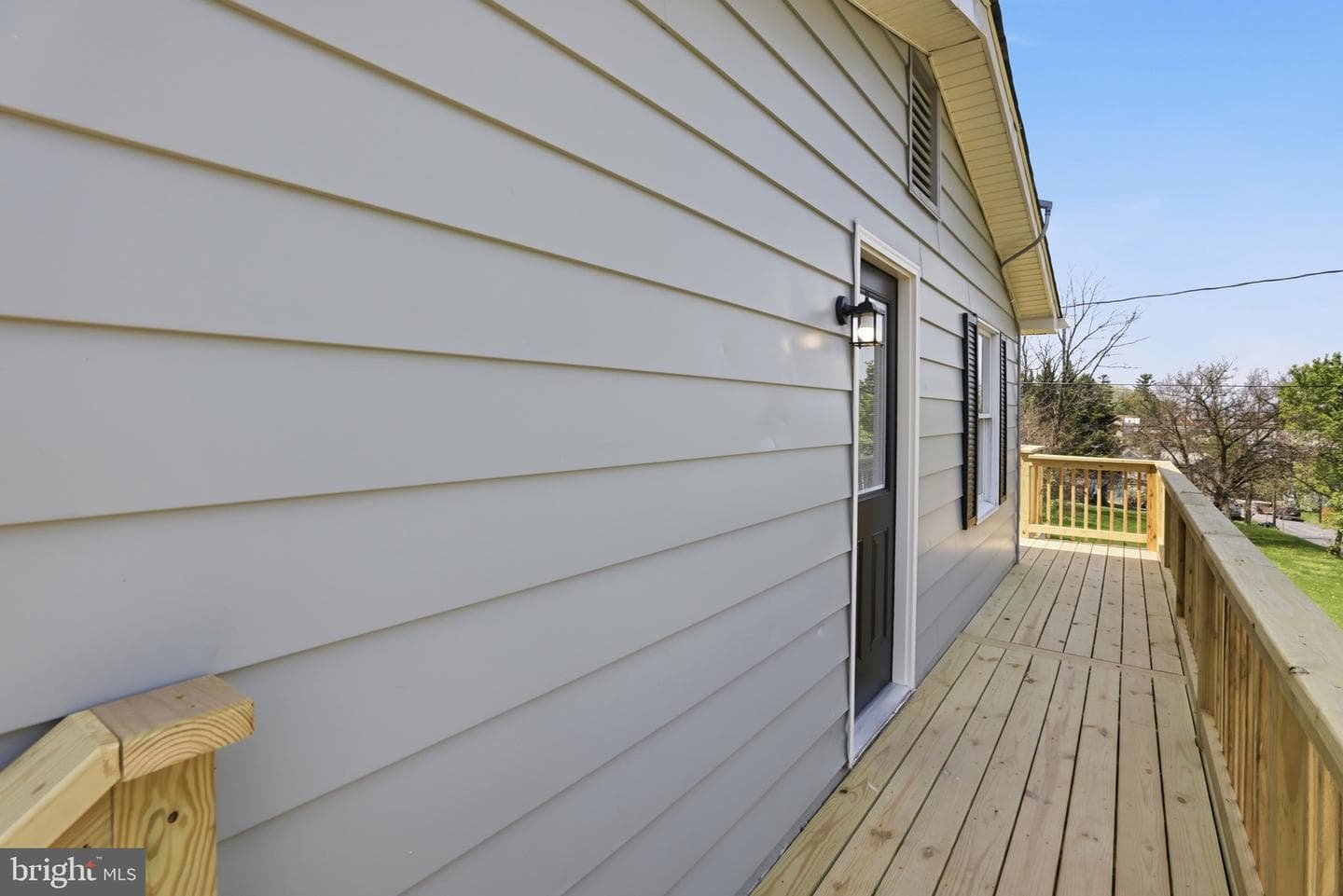 302 E Thomas Street photo 42