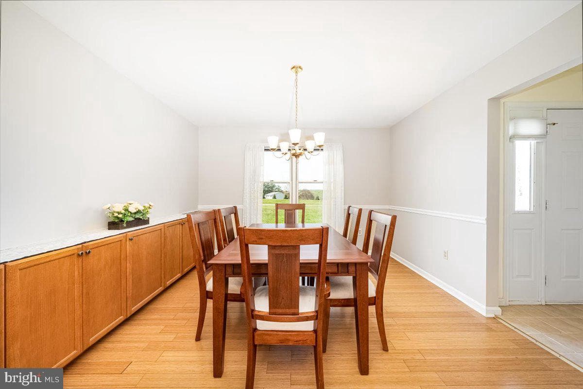 1570 Wood Villa Drive photo 10