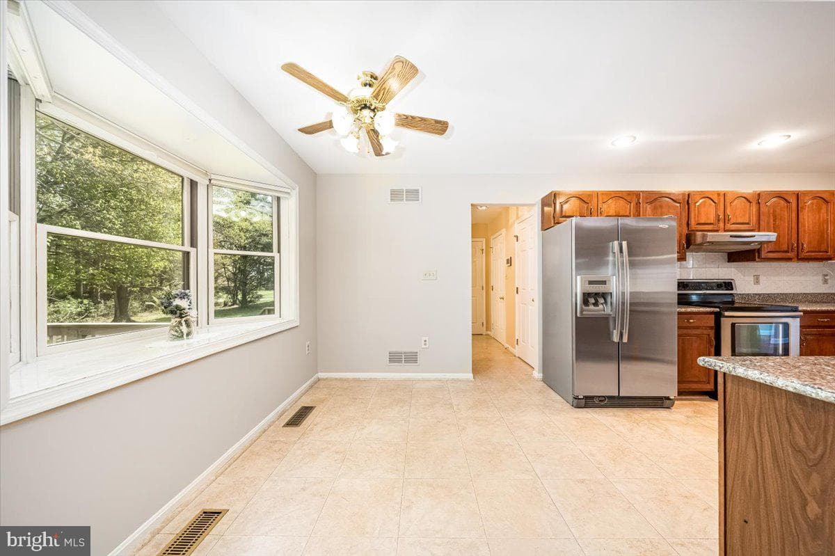 1570 Wood Villa Drive photo 21