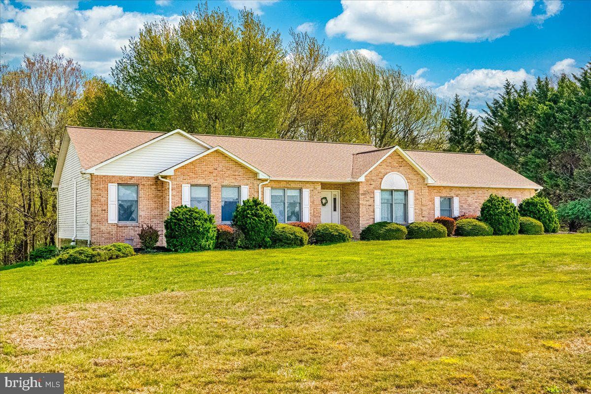 1570 Wood Villa Drive photo 3