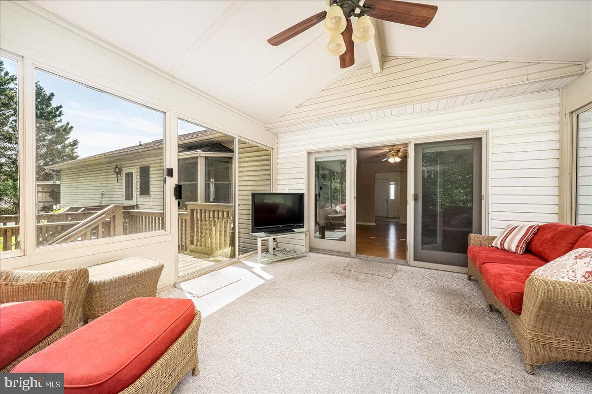 1570 Wood Villa Drive photo 33