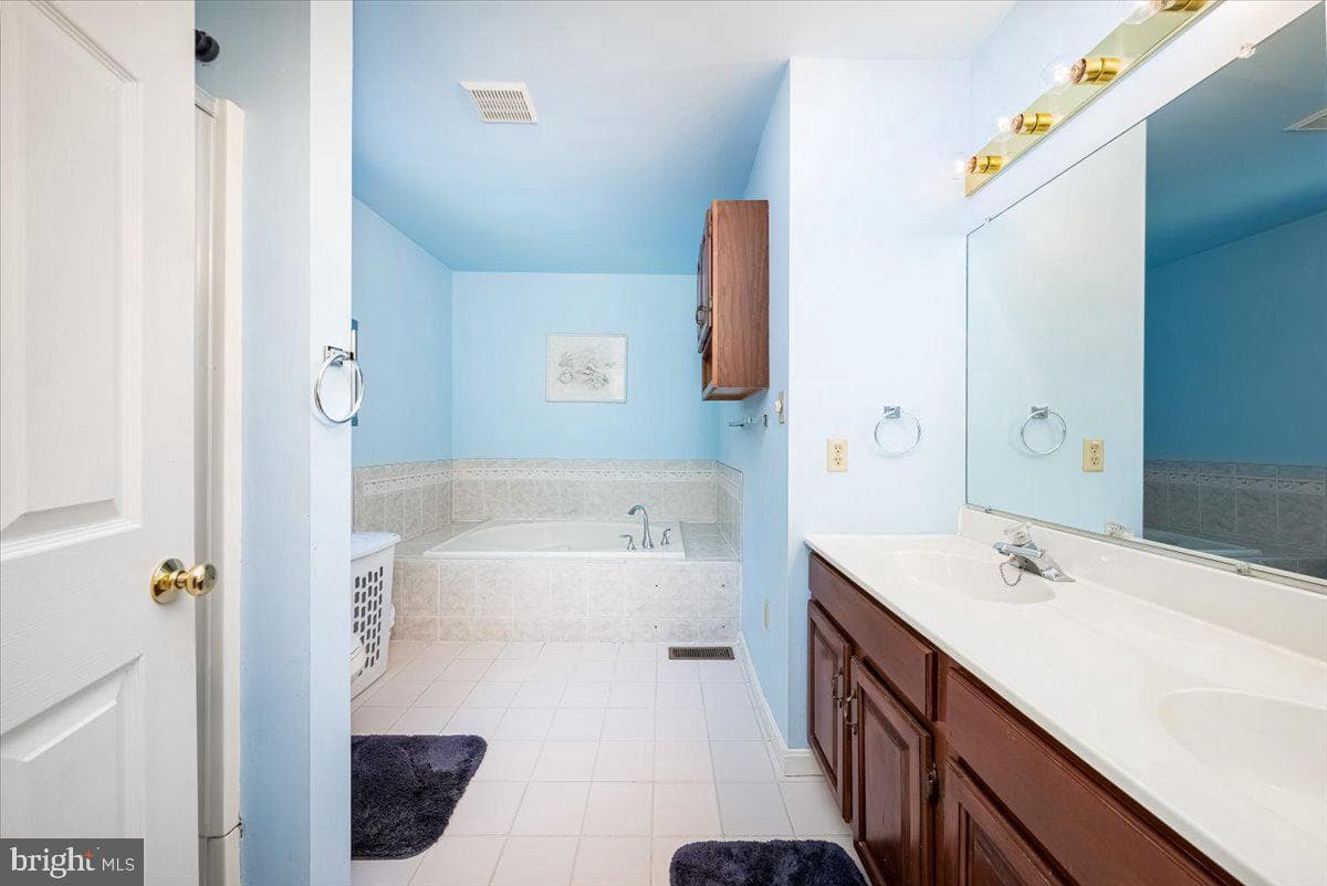 1570 Wood Villa Drive photo 53