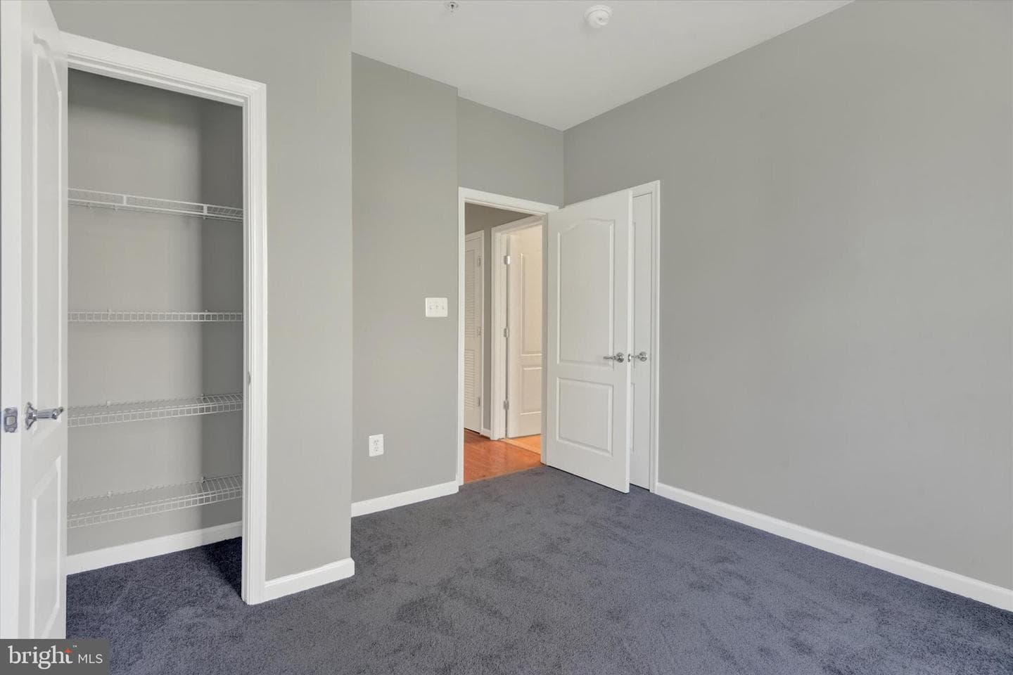 518 Clubside Drive #240 photo 22