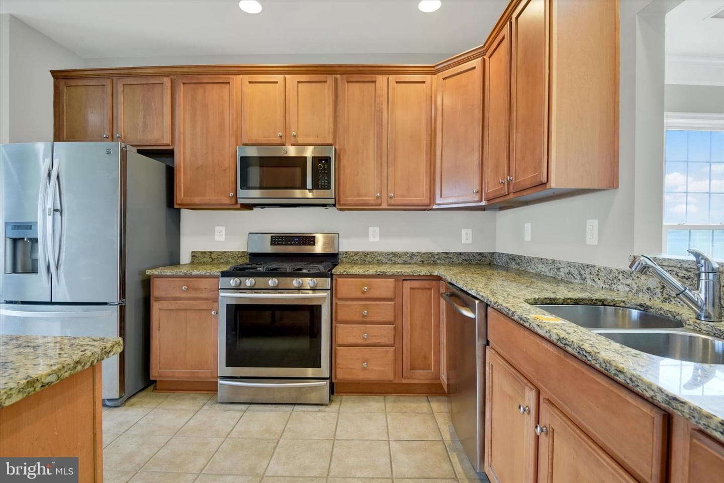 518 Clubside Drive #240 photo 6
