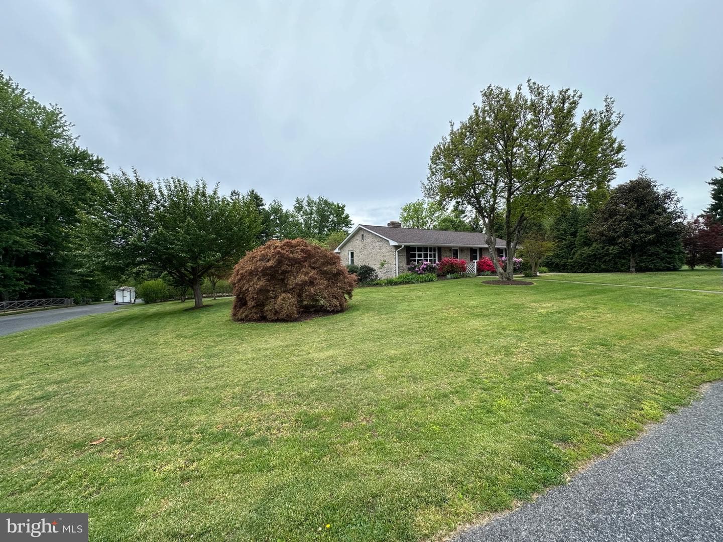 1617 Davinda Drive photo 4