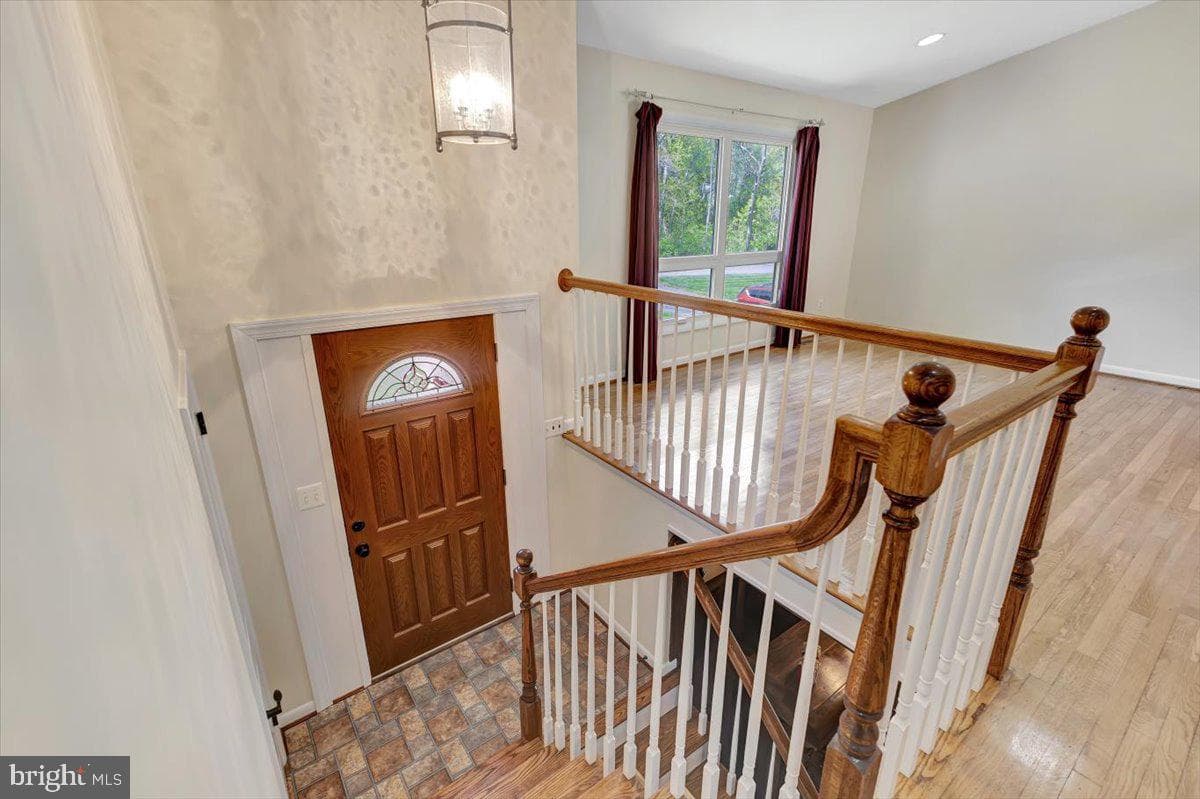 6309 Oak Hill Drive photo 8