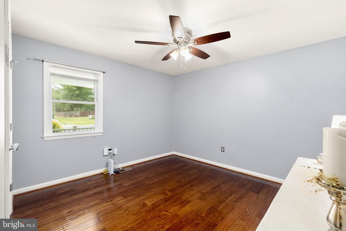 900 Caren Drive photo 31