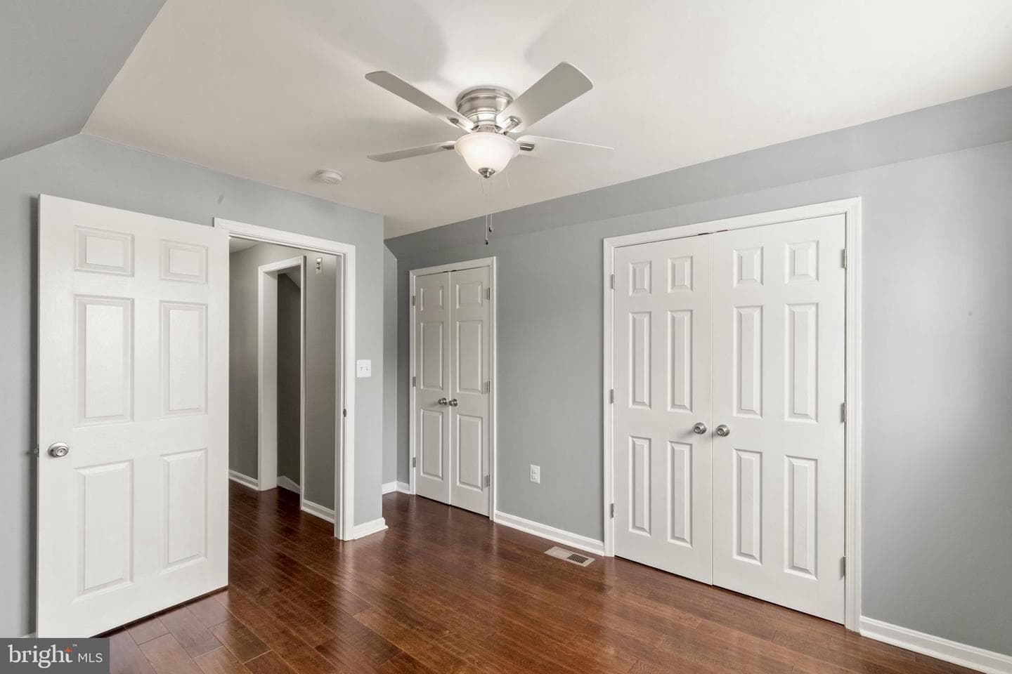 900 Caren Drive photo 36