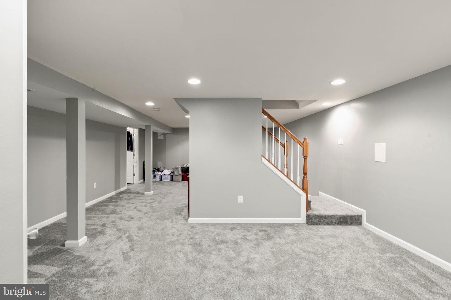 900 Caren Drive photo 44
