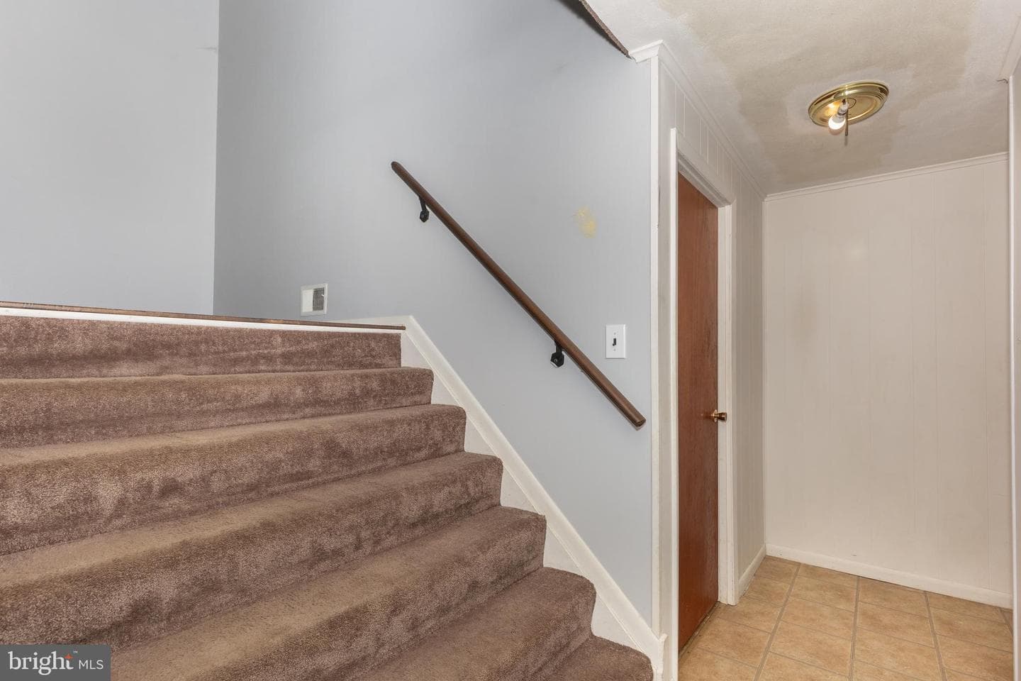 2711 Overview Road photo 32
