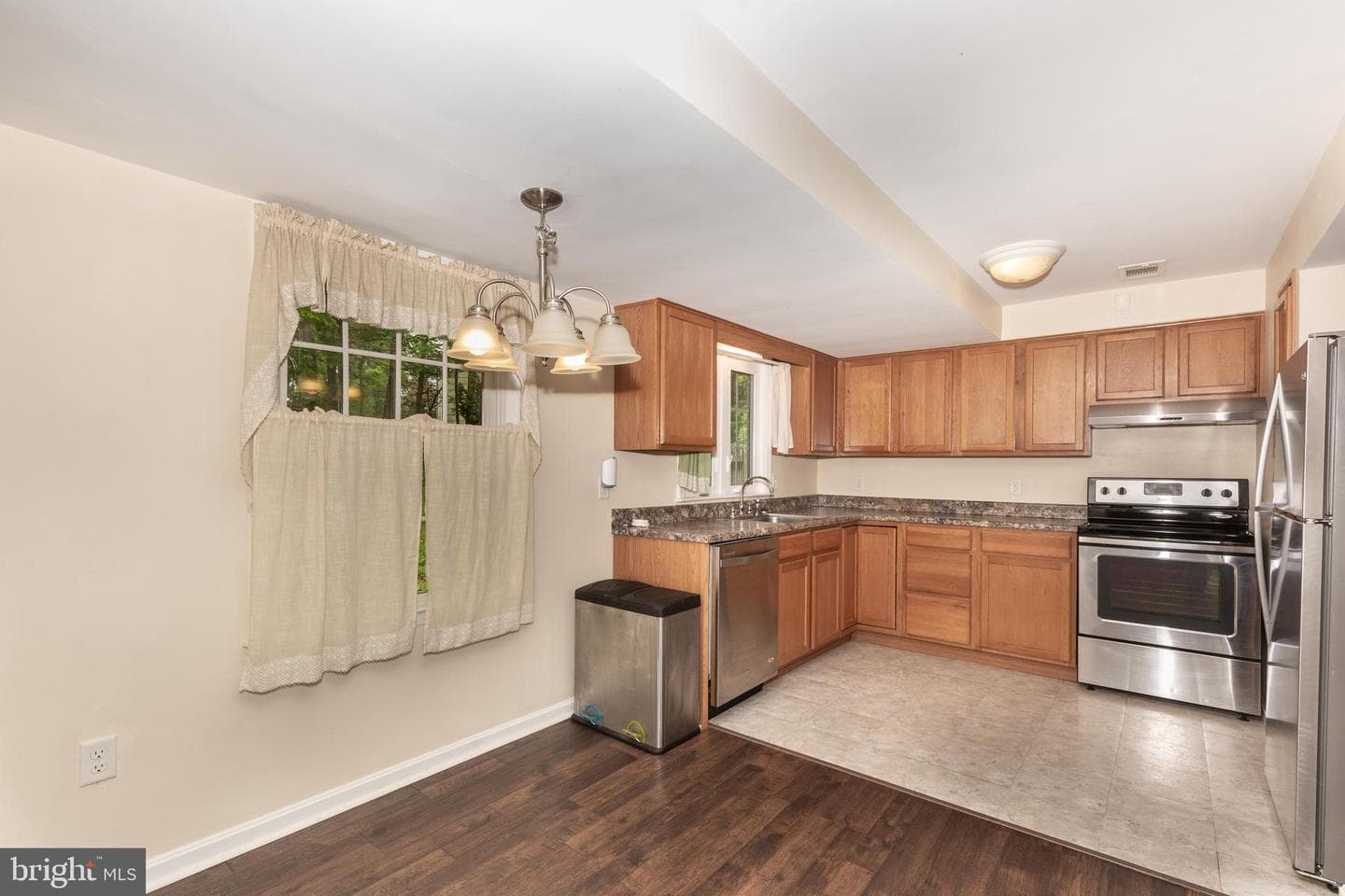 2711 Overview Road photo 43