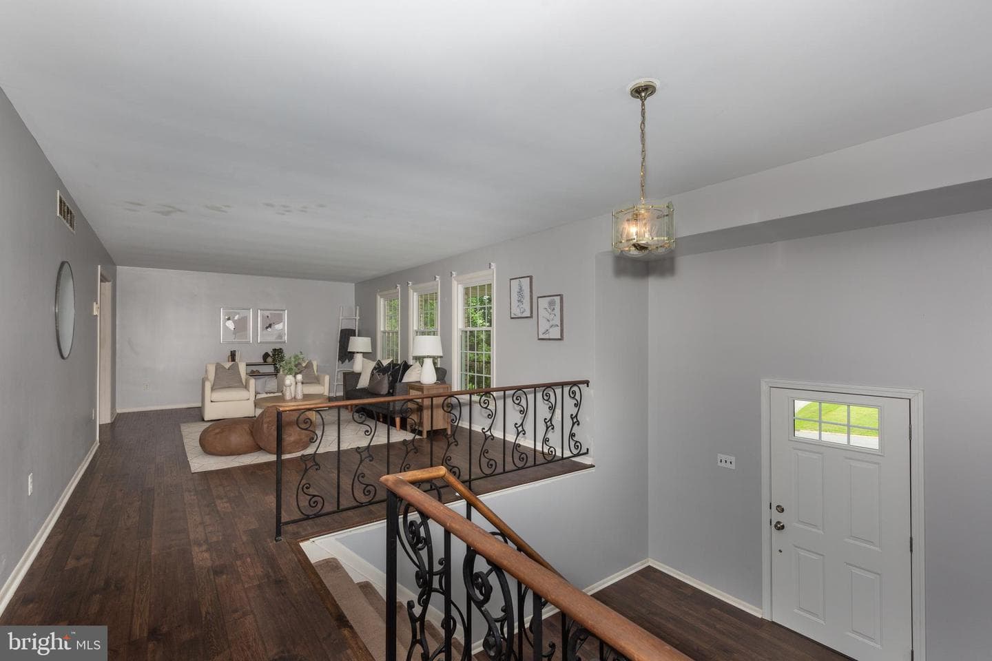 2711 Overview Road photo 5