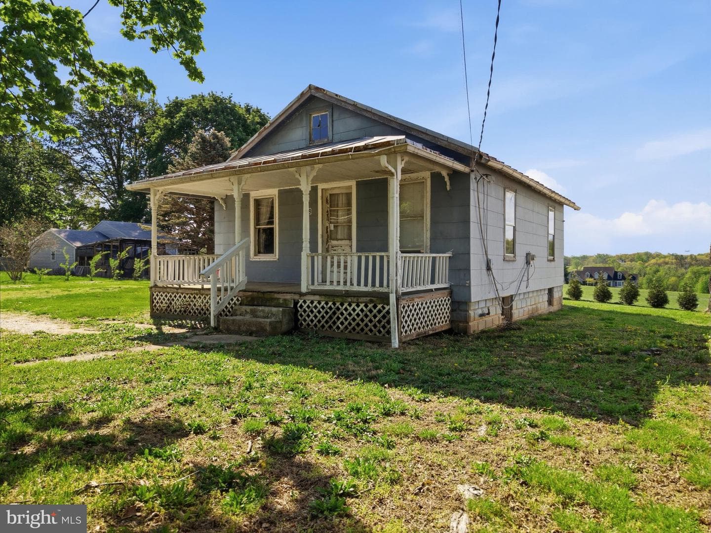 709 Deer Park Road photo 3