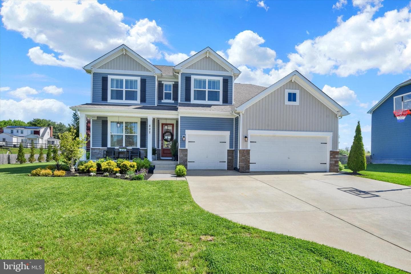 822 Redwood Drive photo 3