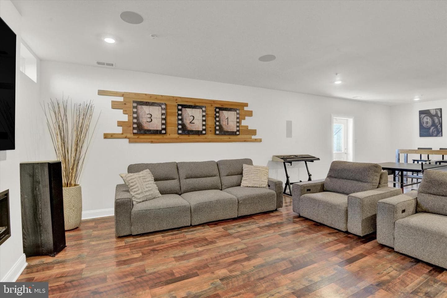 822 Redwood Drive photo 45
