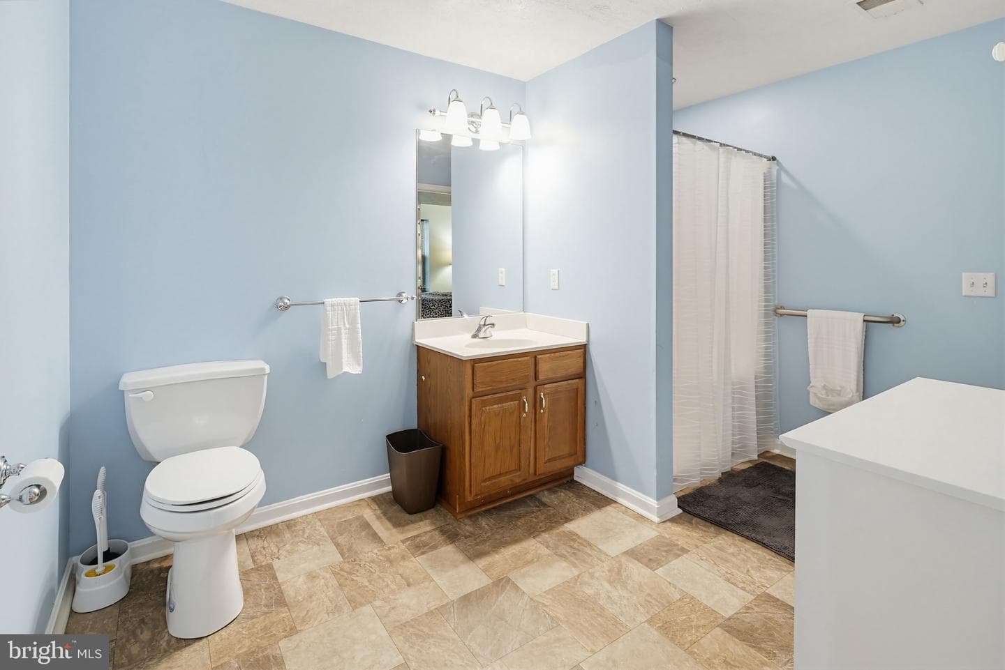 1804 Harrowsmith Court photo 44