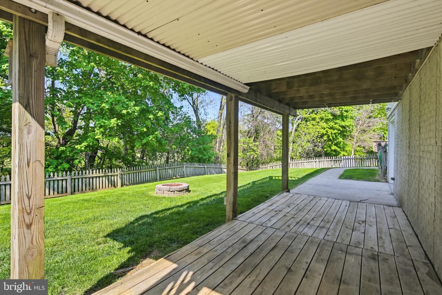 1804 Harrowsmith Court photo 47