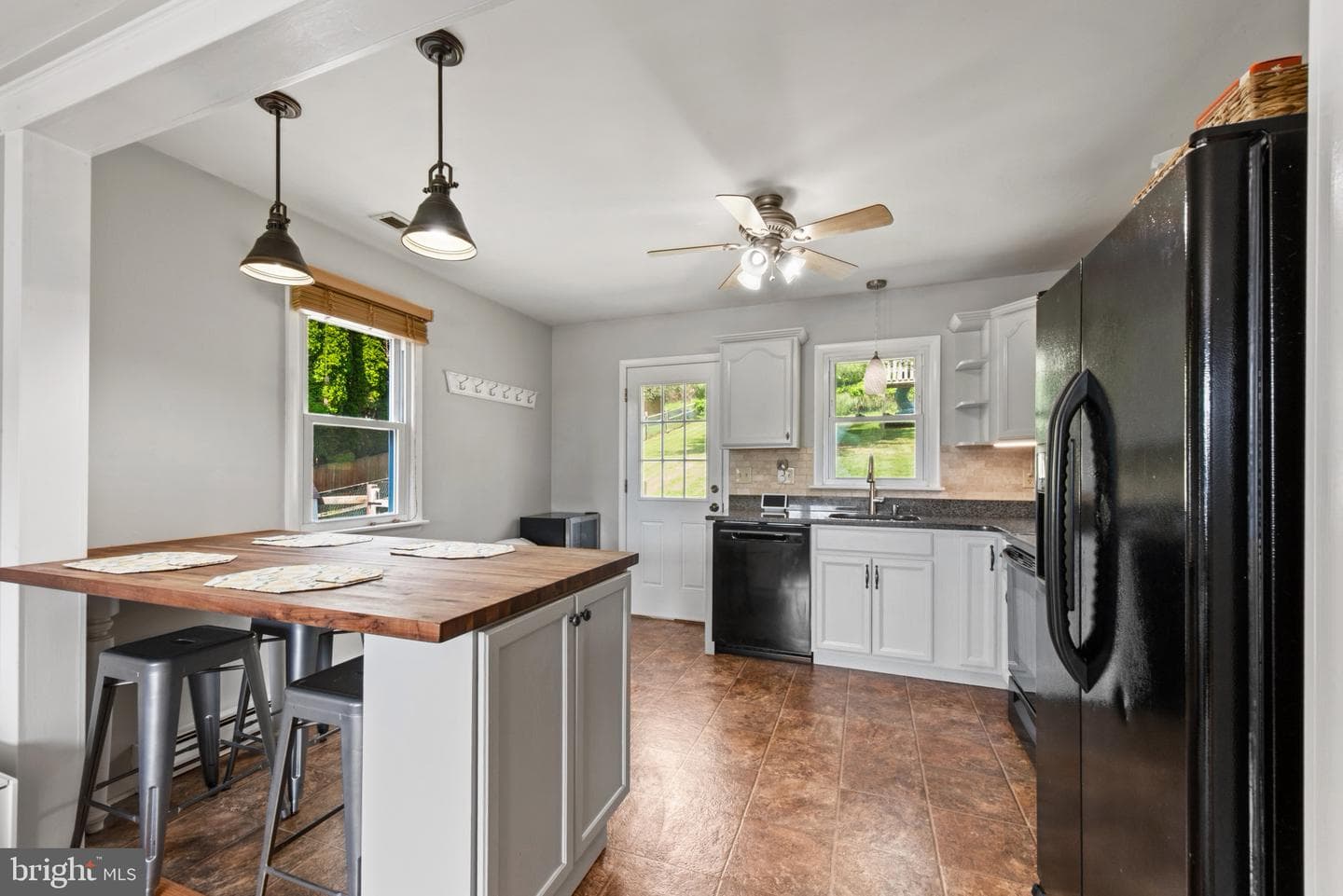 3242 Lineboro Road photo 9