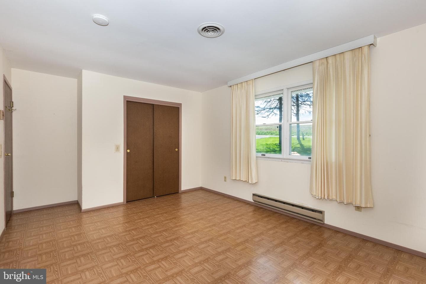 4300 Maple Grove Road photo 14