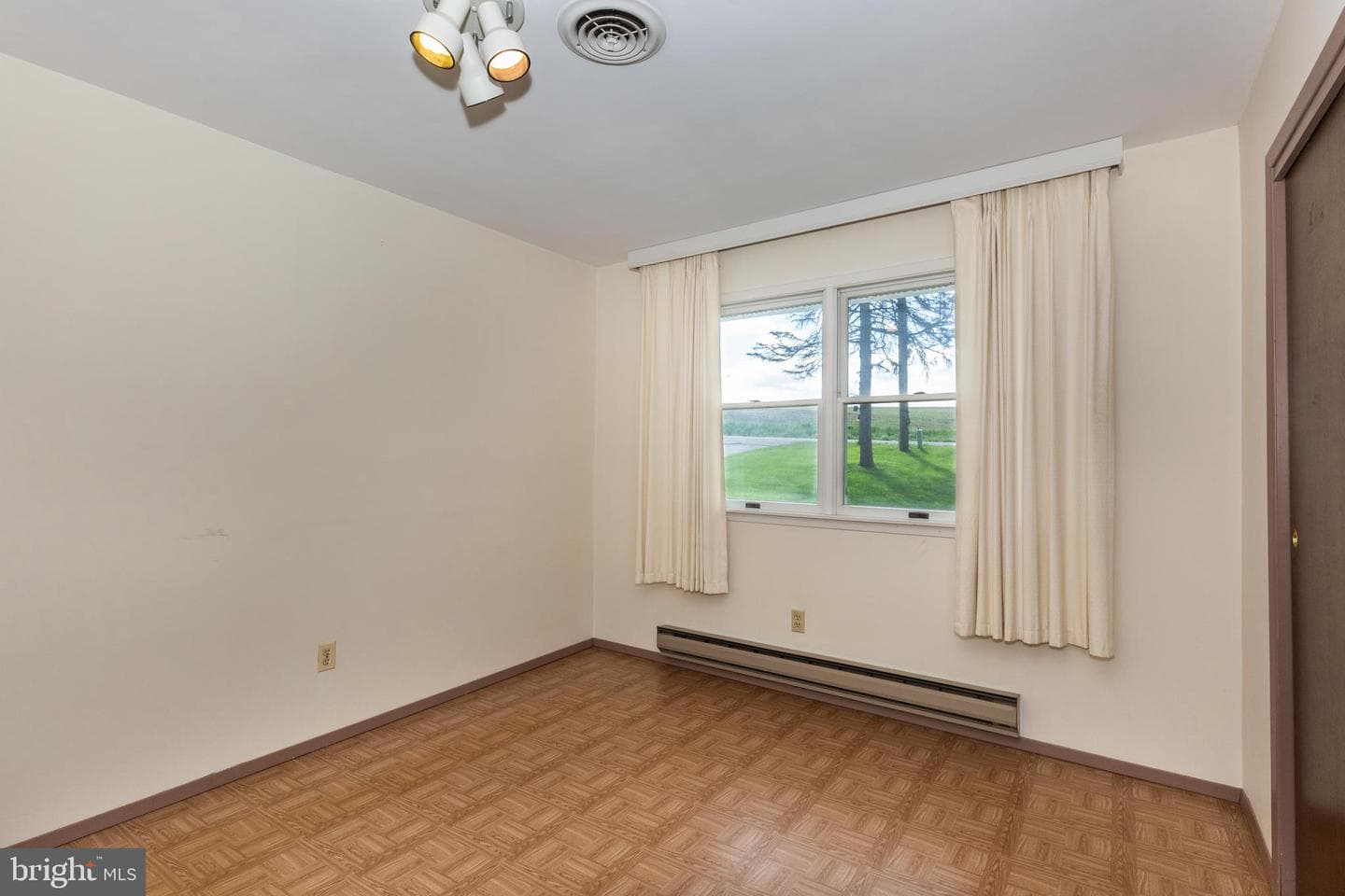 4300 Maple Grove Road photo 15
