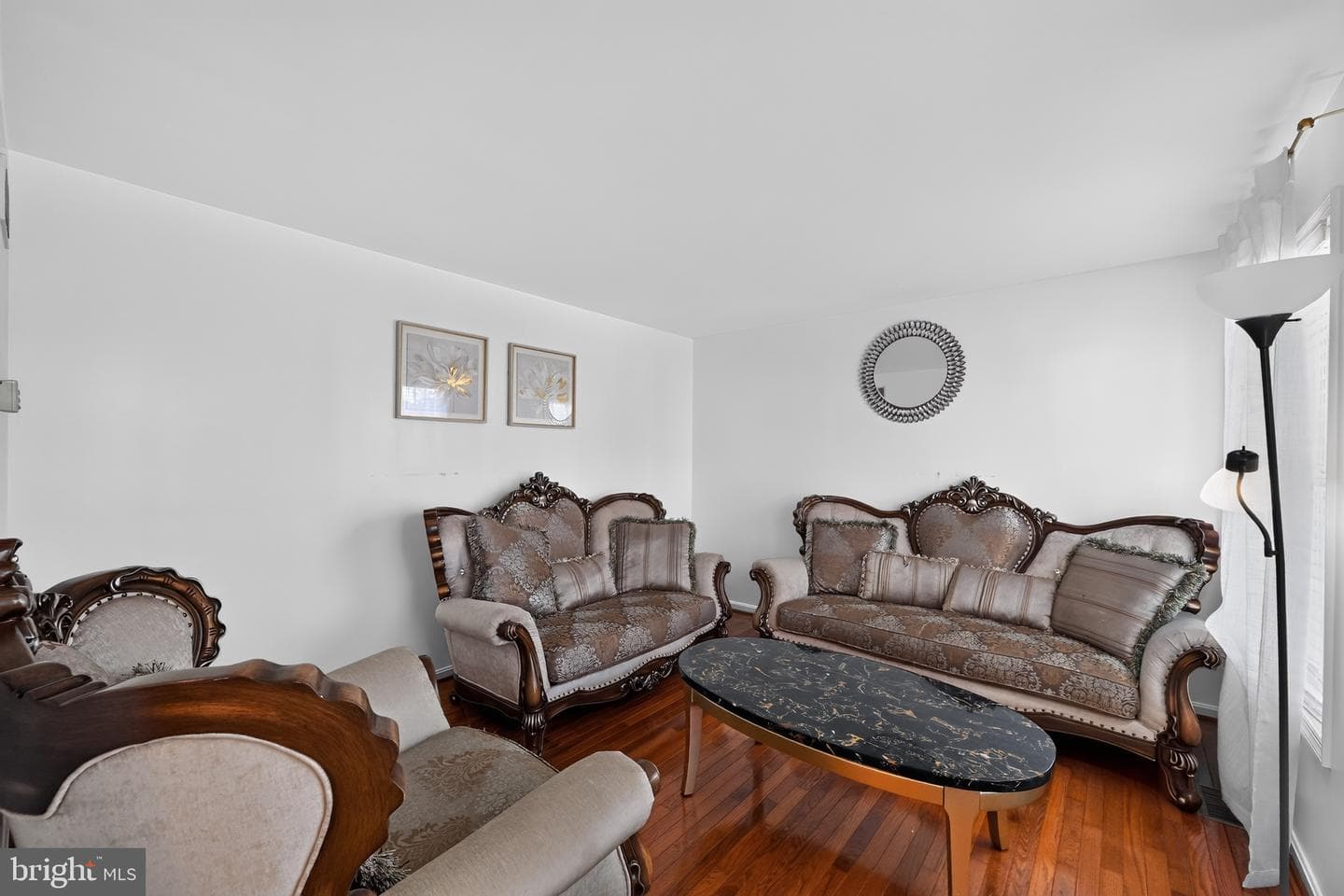 545 Kenan Street photo 3