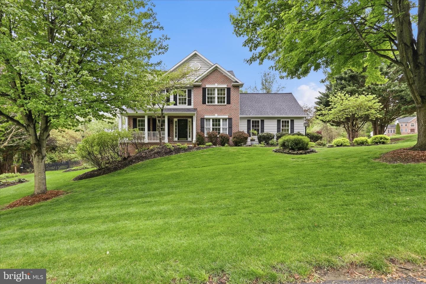 655 Downhill Drive photo 2