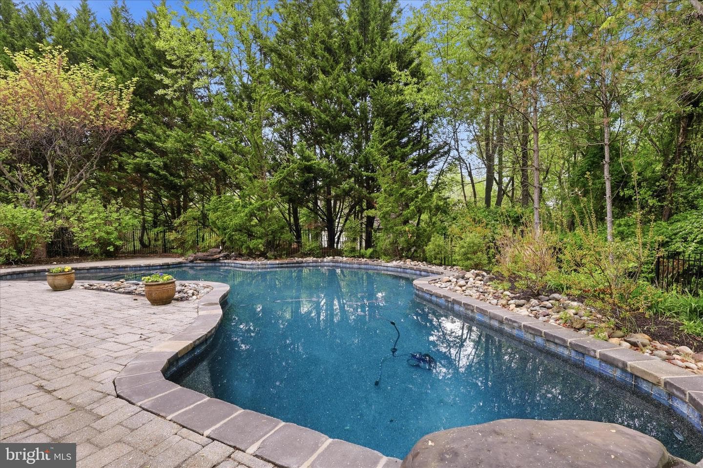 655 Downhill Drive photo 45