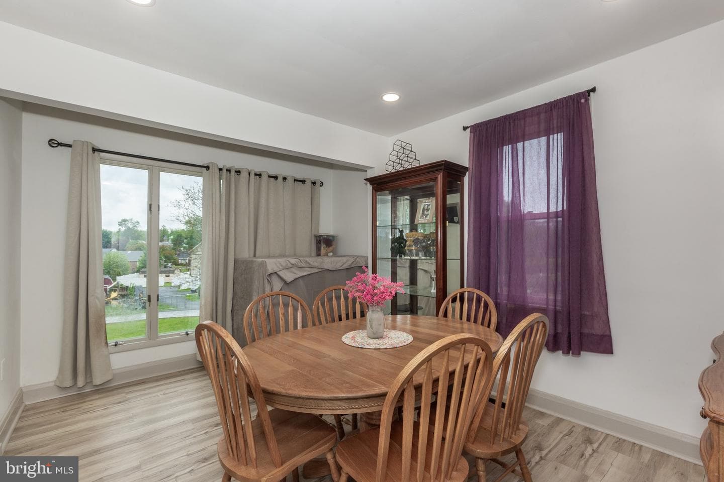 33 Milton Avenue photo 15
