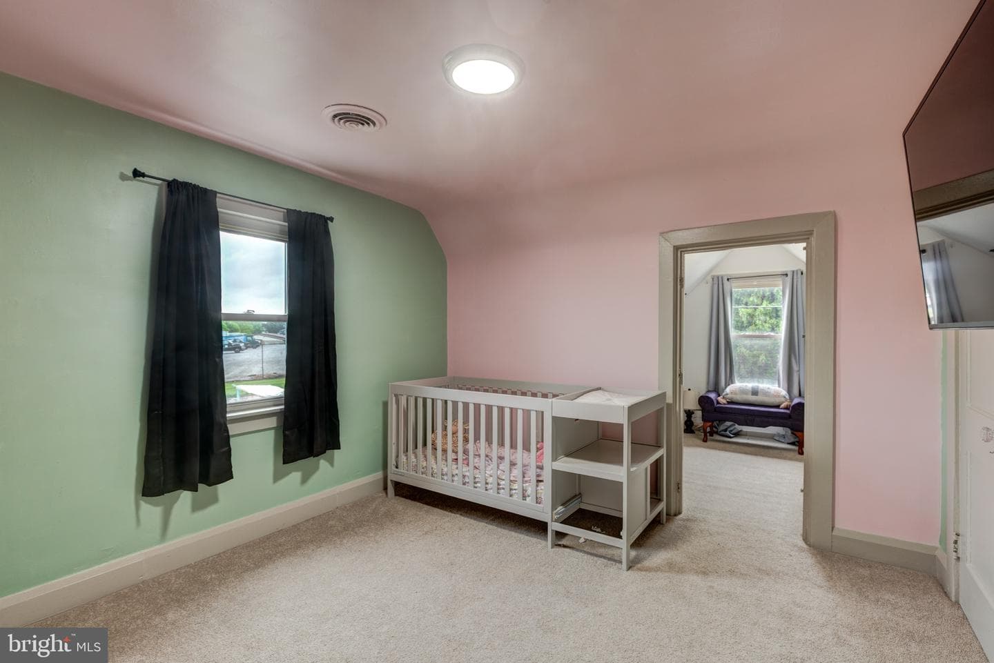 33 Milton Avenue photo 22