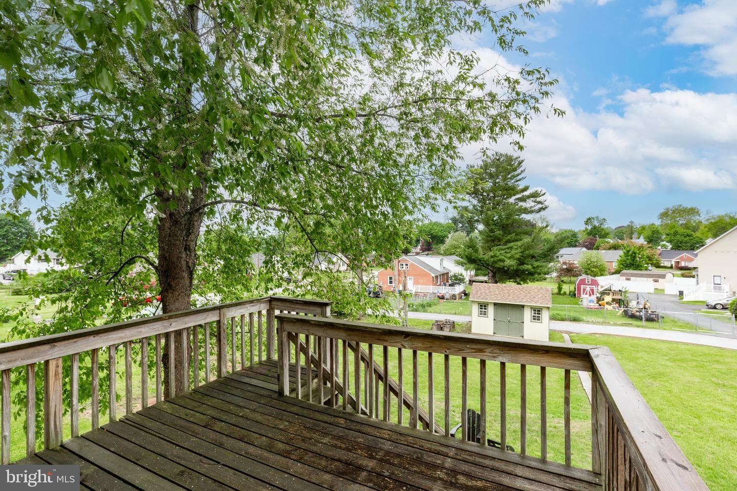 33 Milton Avenue photo 40