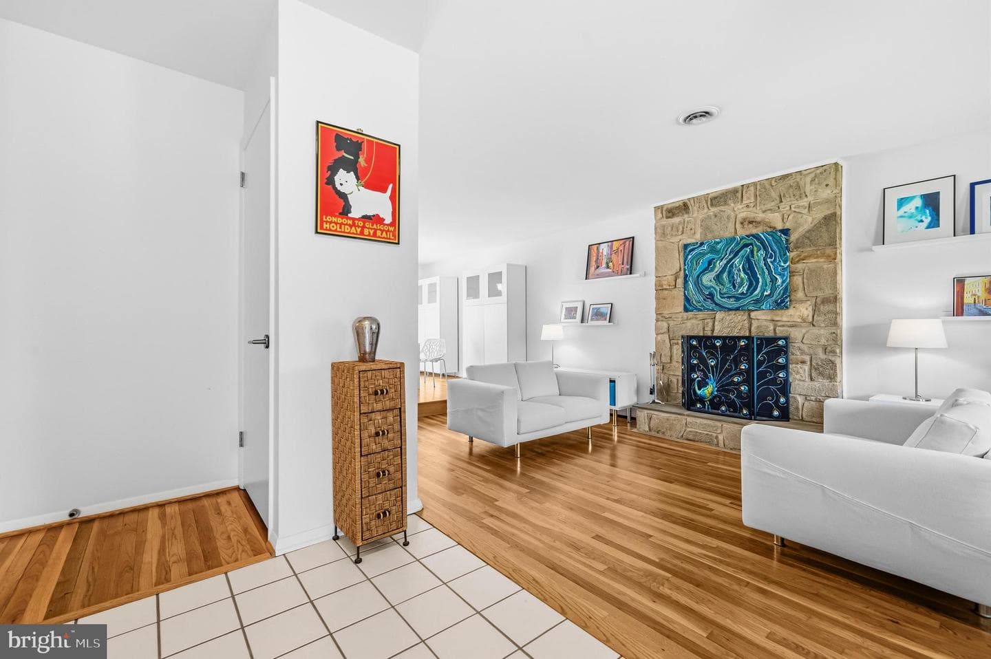 6831 Ridge Road photo 5