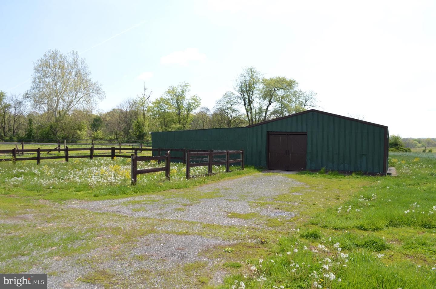 2051 Stover Road photo 5