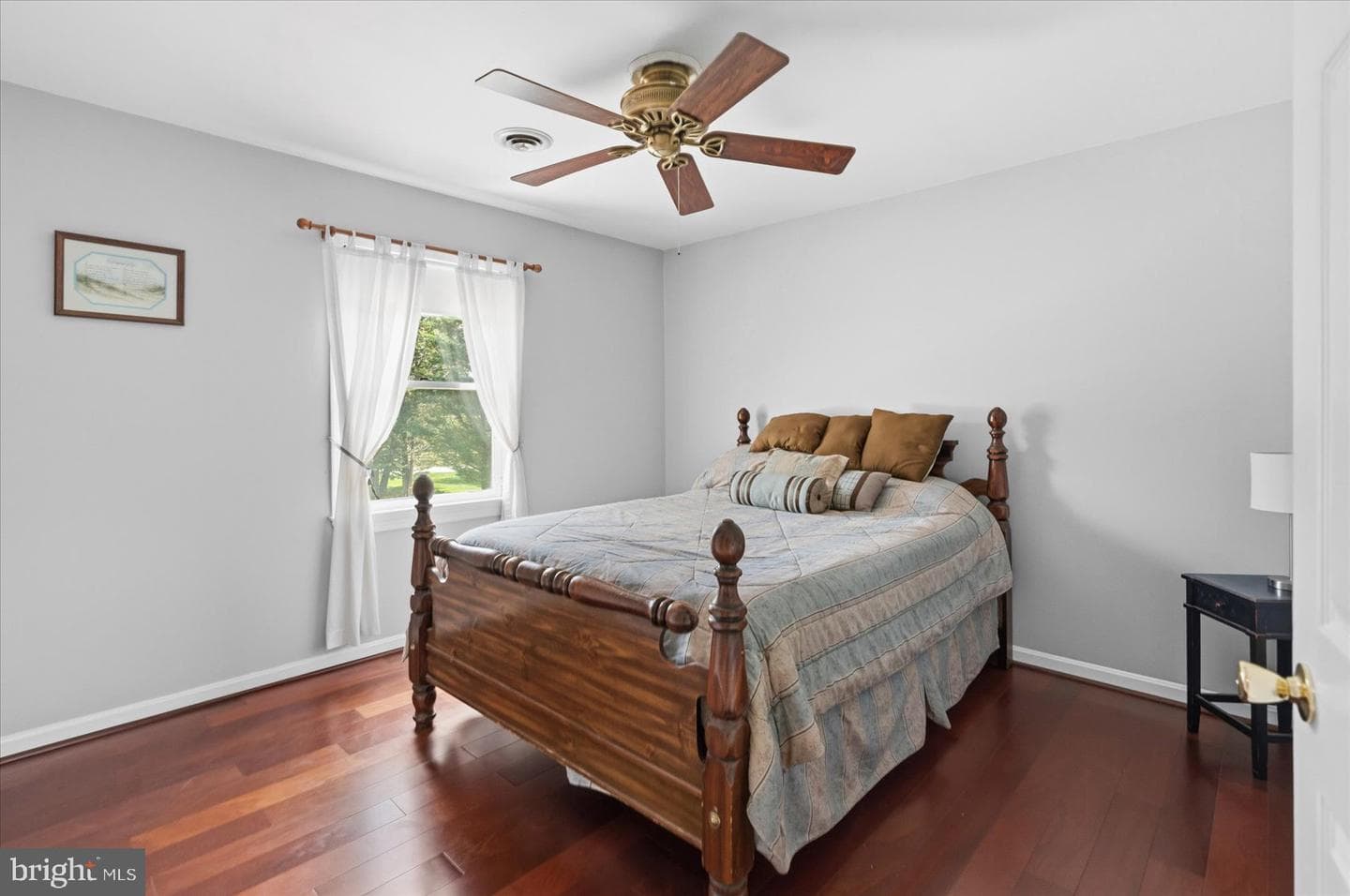 4465 Monument Drive photo 30