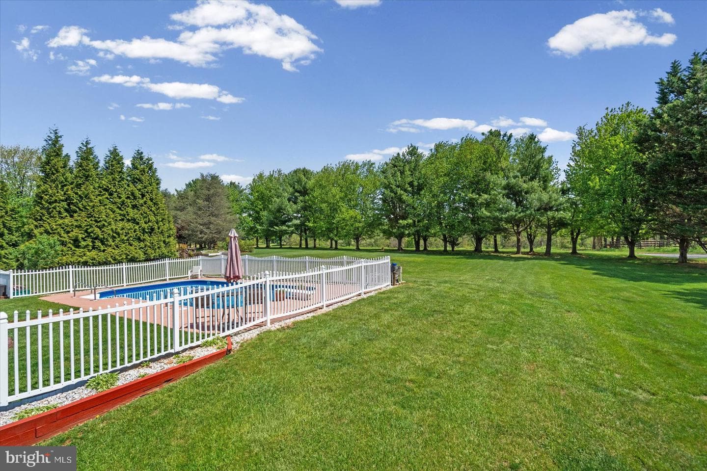 4465 Monument Drive photo 55