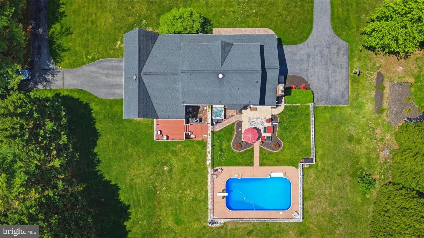 4465 Monument Drive photo 59