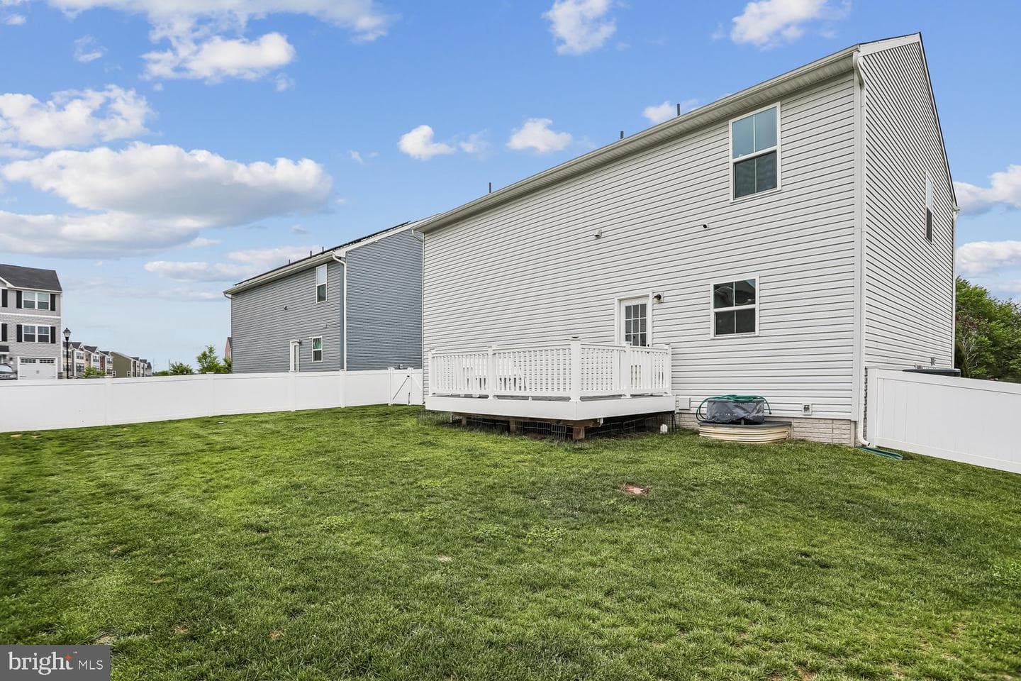 502 Crimson Avenue photo 40