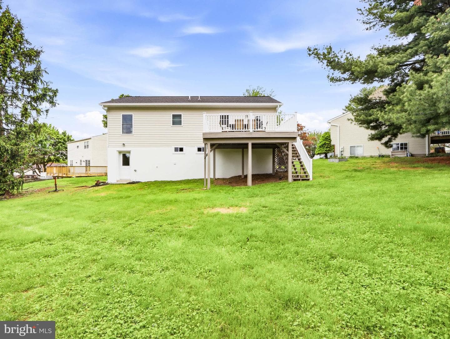 683 Sunflower Court photo 38