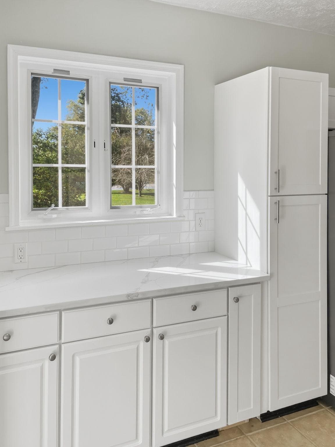 2400 Liberty Road photo 15