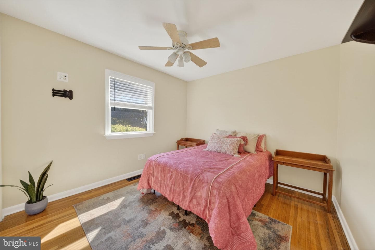 3921 Saint Paul Road photo 23