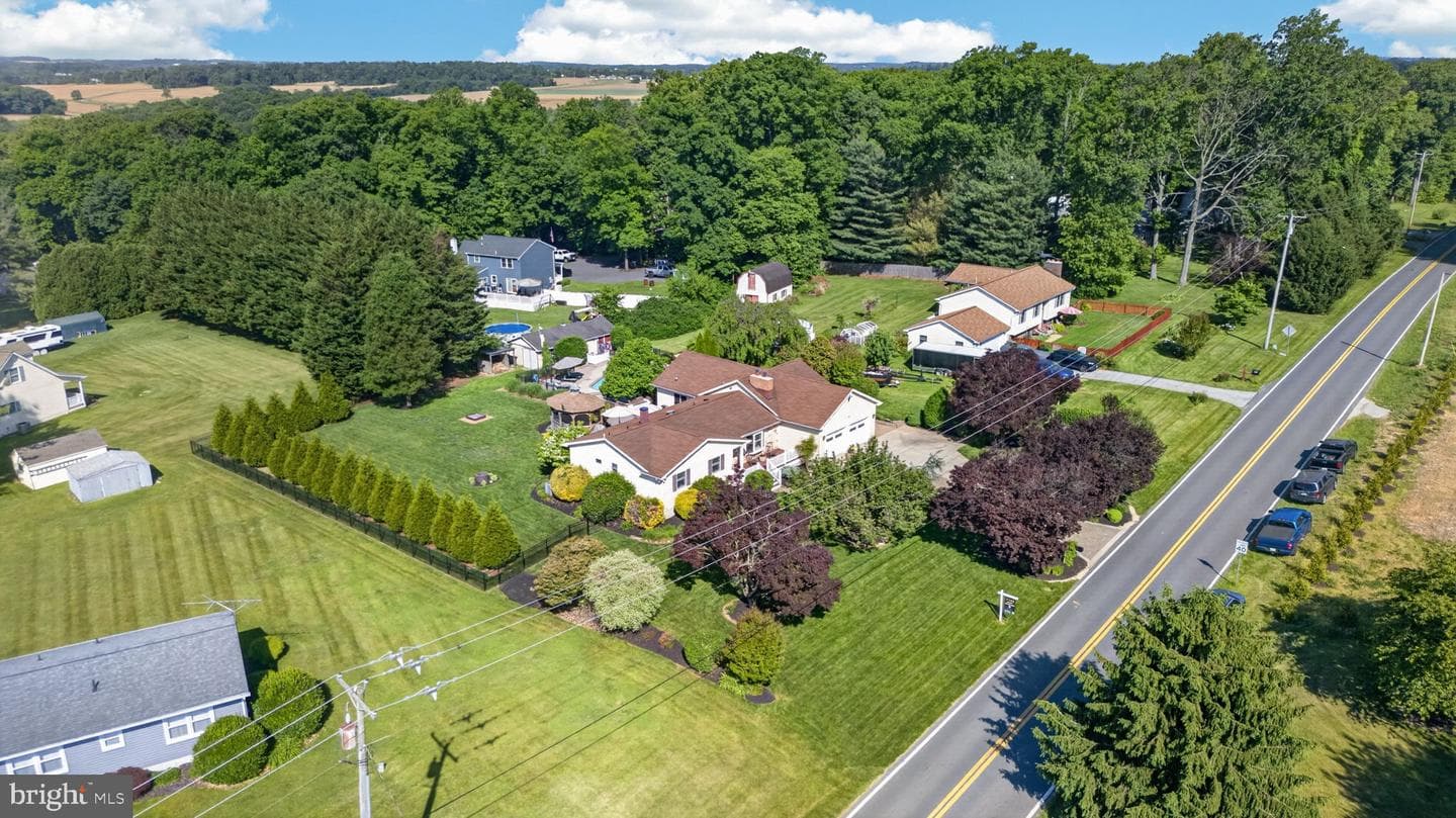 3921 Saint Paul Road photo 45
