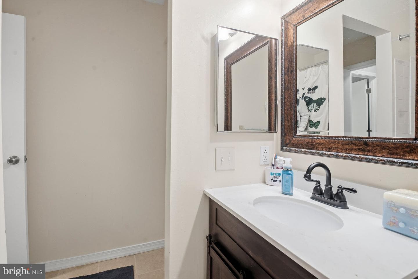 486 Lakes Court photo 21