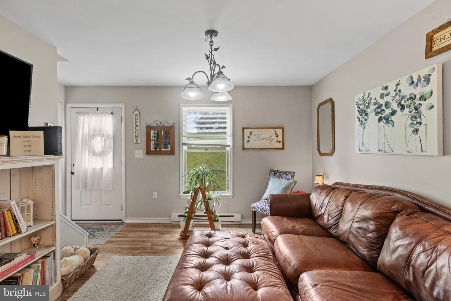 1304 Naugahyde Road photo 7
