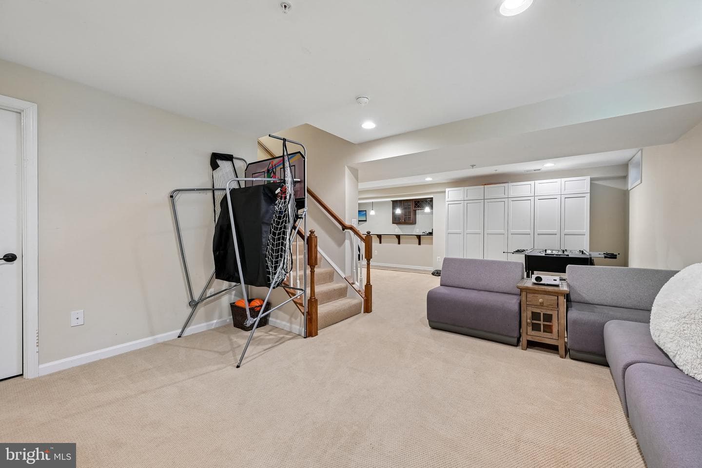 338 Meadow Creek Drive photo 39